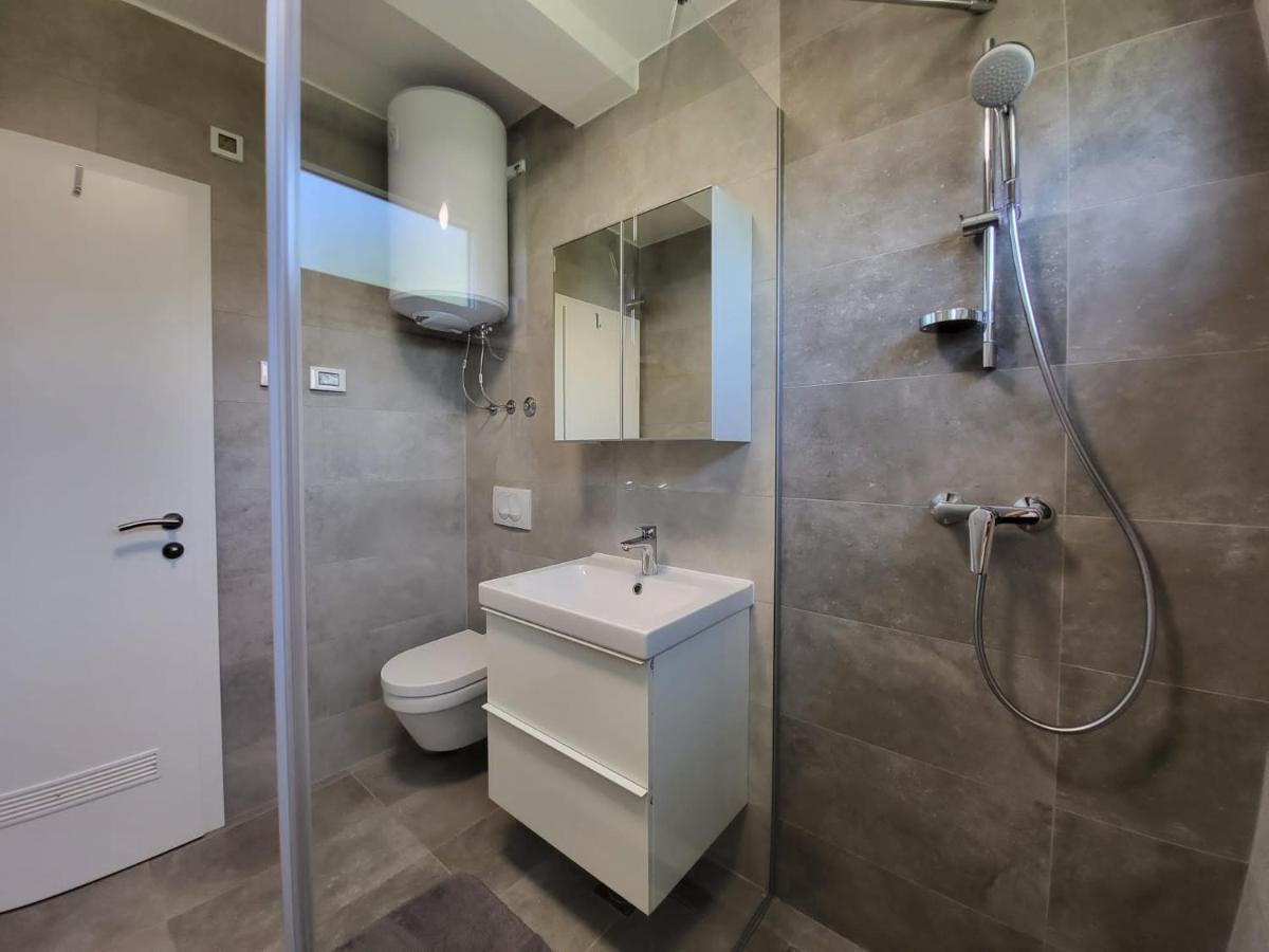Апартаменти Vila Maslina-Apartman Br.4 Задар Екстер'єр фото